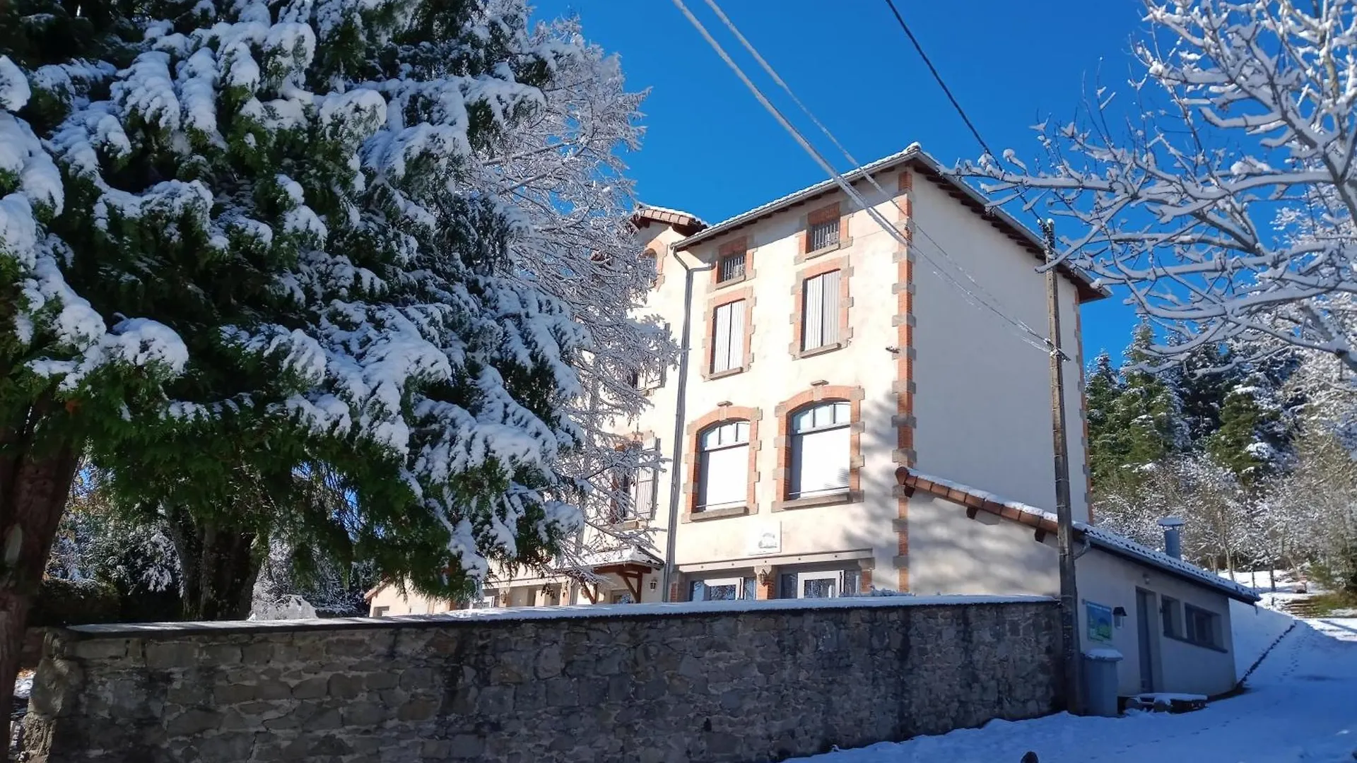 Gite Des 3 Etangs Malvieres France